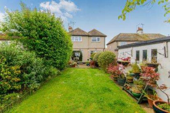 4&nbsp;Bedroom&nbsp;Semi-Detac...